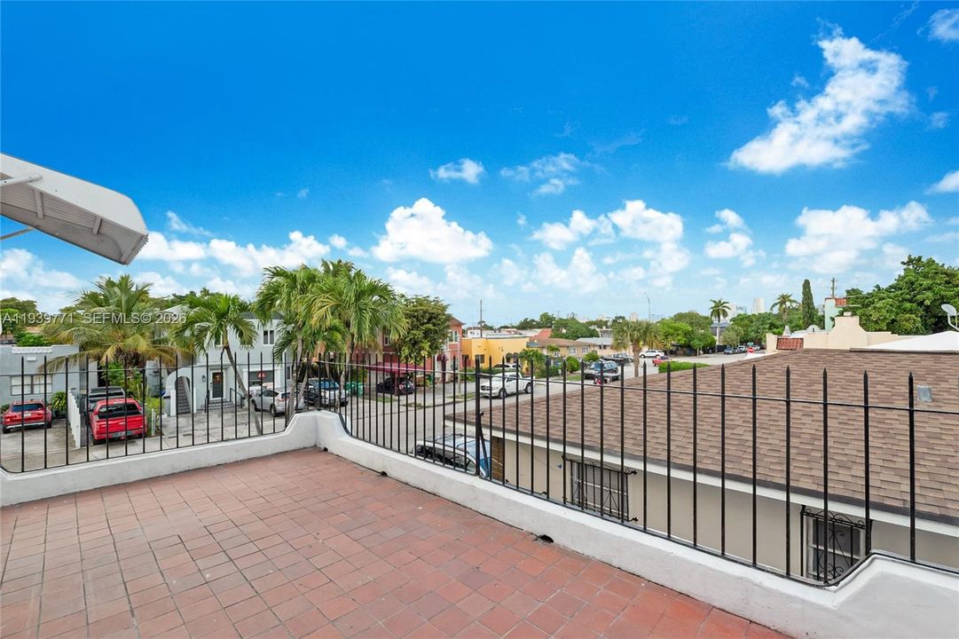 For Sale: $1,895,000 (0 beds, 0 baths, 3849 Square Feet)