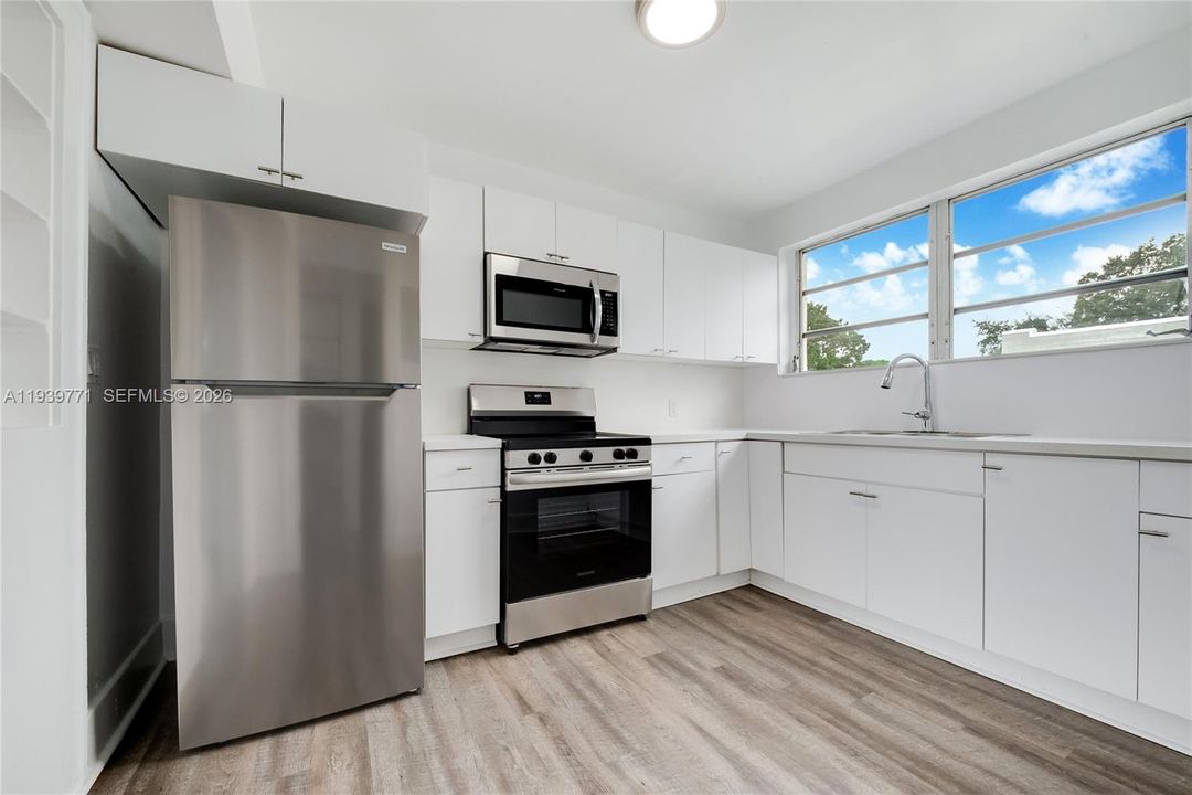 For Sale: $1,895,000 (0 beds, 0 baths, 3849 Square Feet)