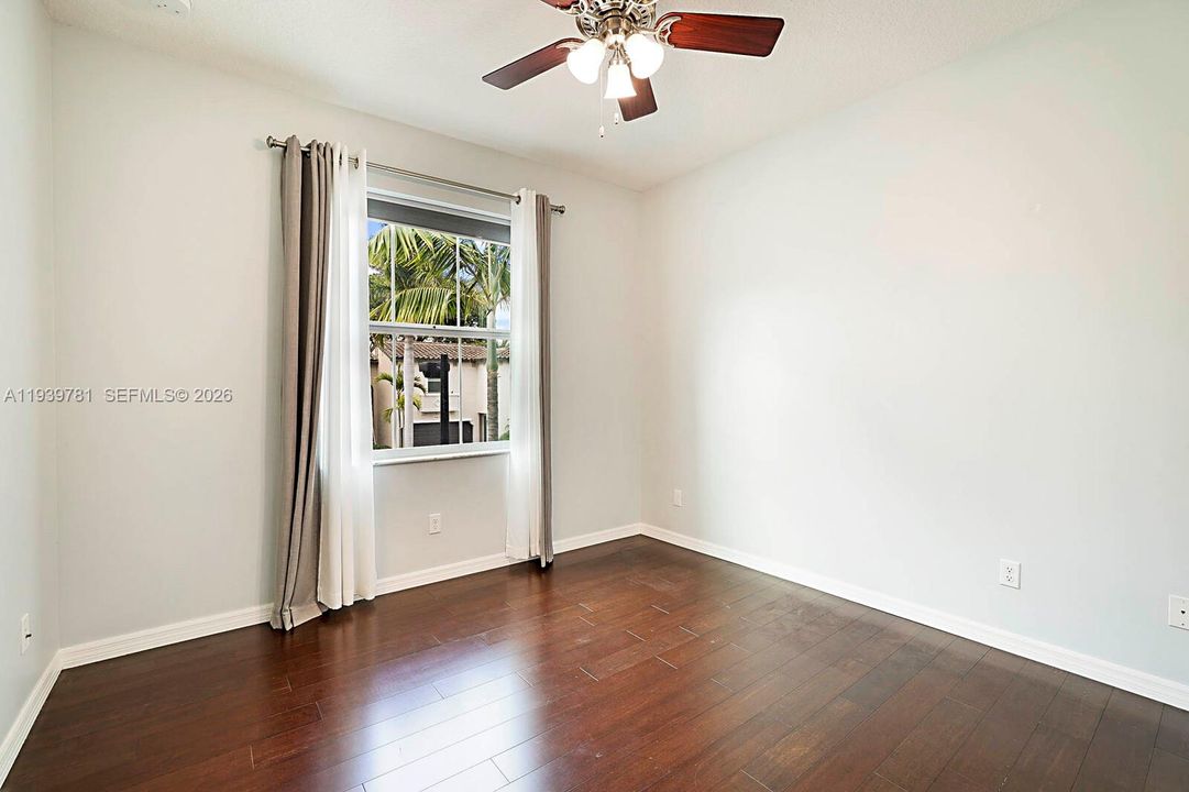For Sale: $559,000 (3 beds, 2 baths, 1718 Square Feet)
