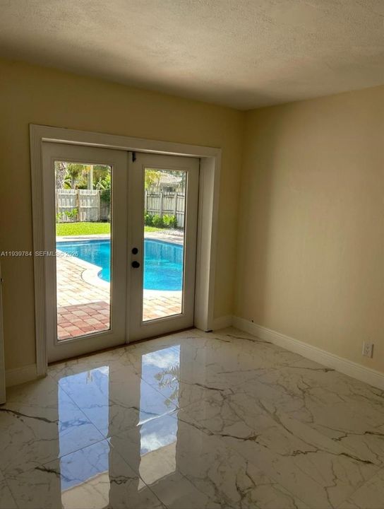 В аренду: $3,500 (3 спален, 2 ванн, 1266 Квадратных фут)