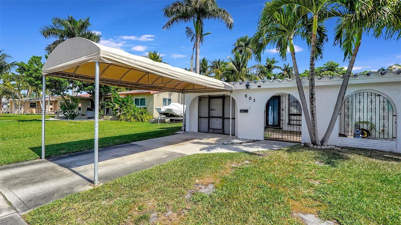 En Venta: $540,000 (3 camas, 1 baños, 0 Pies cuadrados)