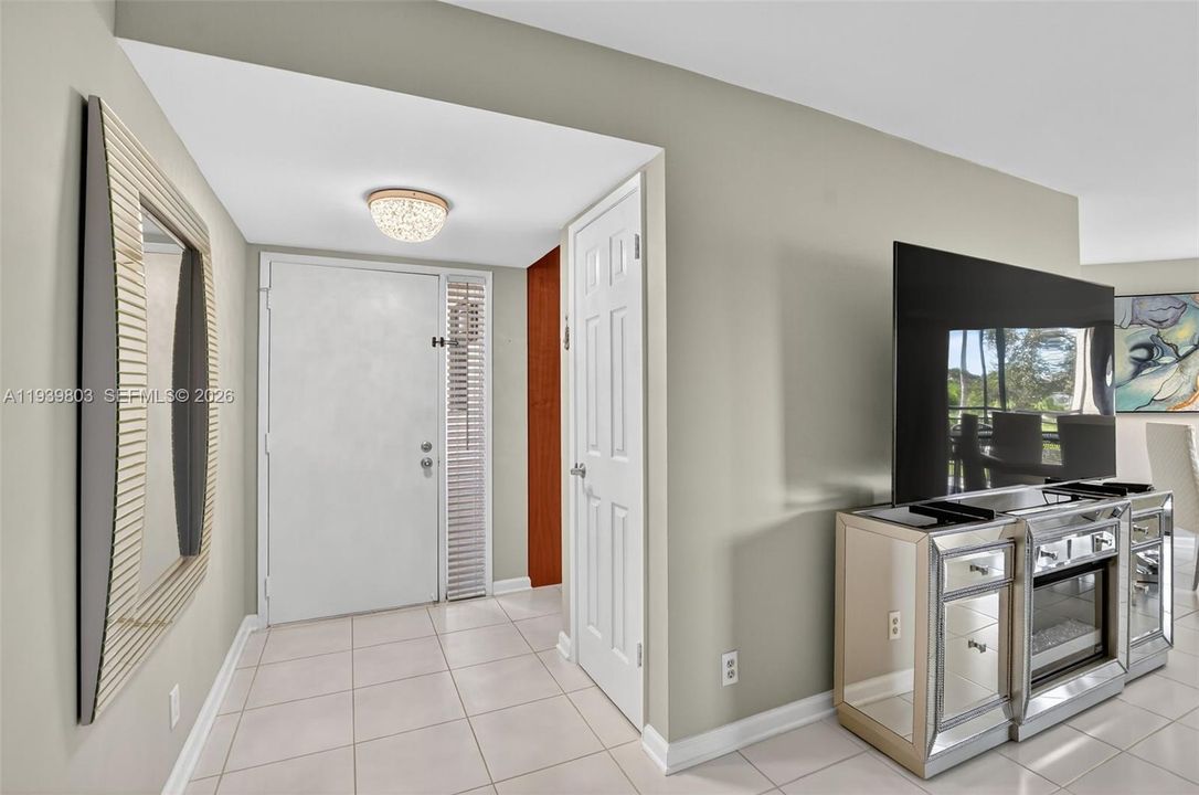 На продажу: $455,000 (3 спален, 2 ванн, 1597 Квадратных фут)