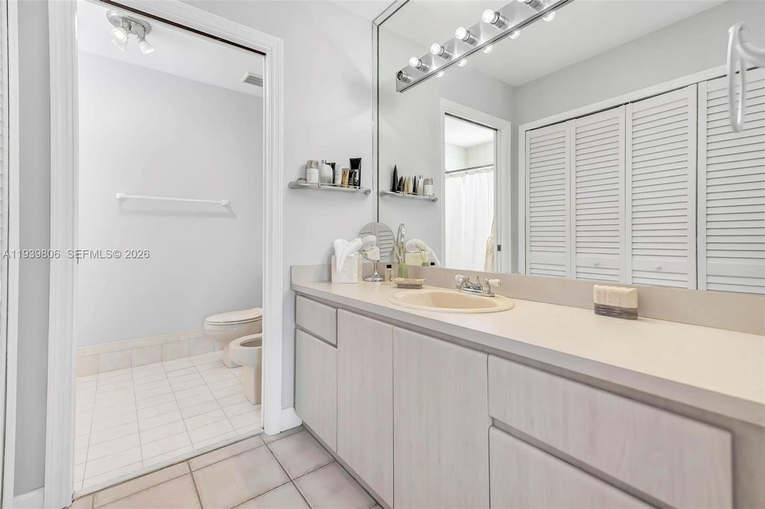 En Venta: $800,000 (3 camas, 2 baños, 1658 Pies cuadrados)