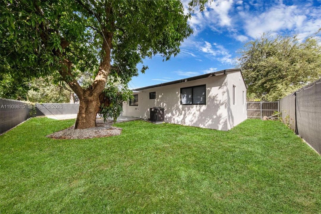 待售: $535,000 (3 贝兹, 2 浴室, 1314 平方英尺)