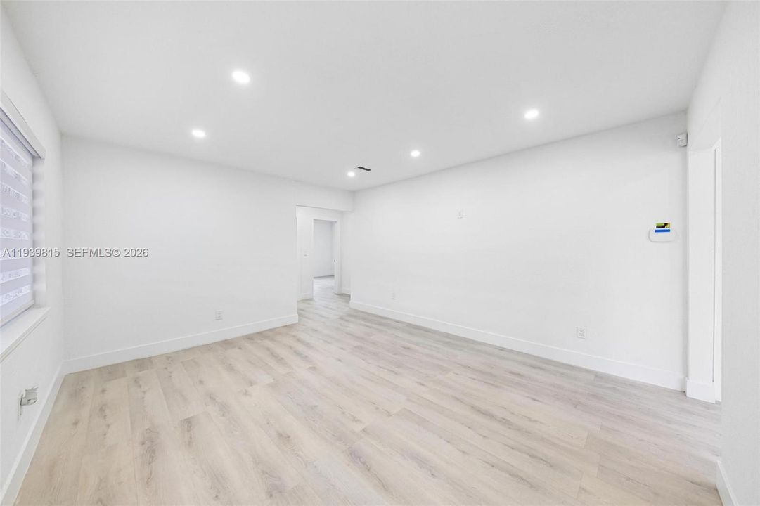 待售: $535,000 (3 贝兹, 2 浴室, 1314 平方英尺)