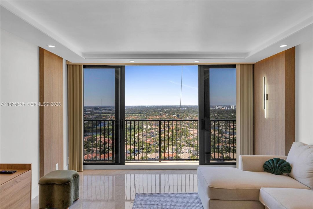 For Rent: $3,000 (1 beds, 1 baths, 980 Square Feet)