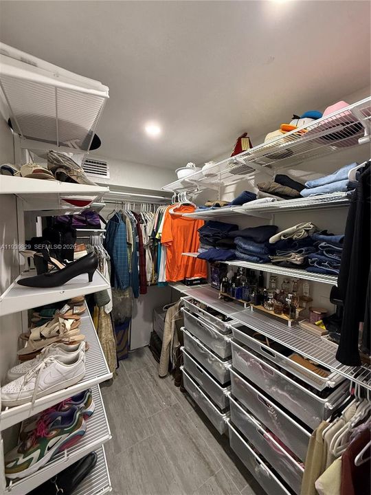 En Venta: $634,900 (3 camas, 2 baños, 1480 Pies cuadrados)