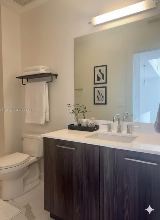 For Rent: $4,663 (1 beds, 1 baths, 845 Square Feet)