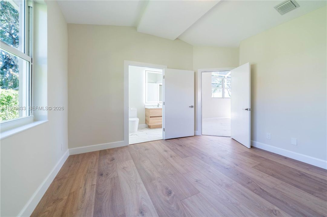 For Sale: $1,475,000 (4 beds, 4 baths, 2788 Square Feet)