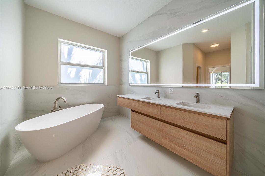 For Sale: $1,475,000 (4 beds, 4 baths, 2788 Square Feet)