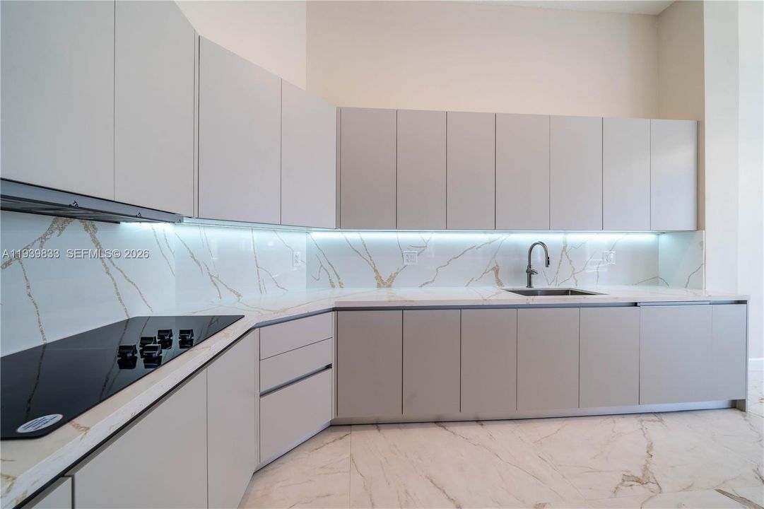 For Sale: $1,475,000 (4 beds, 4 baths, 2788 Square Feet)