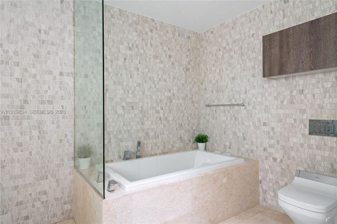 En Venta: $1,150,000 (2 camas, 1 baños, 1296 Pies cuadrados)