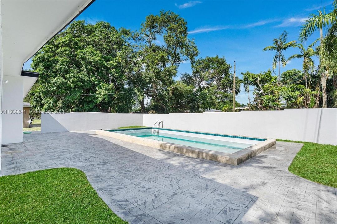 待售: $659,000 (3 贝兹, 2 浴室, 1576 平方英尺)