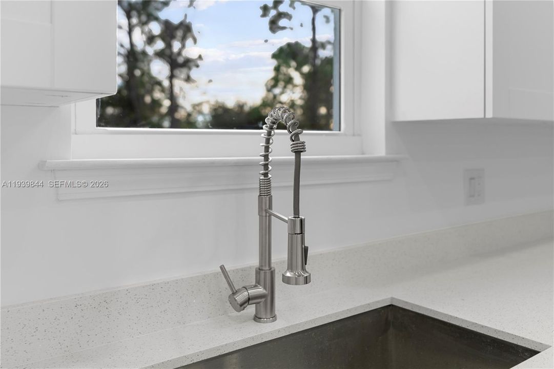 На продажу: $349,000 (3 спален, 2 ванн, 0 Квадратных фут)