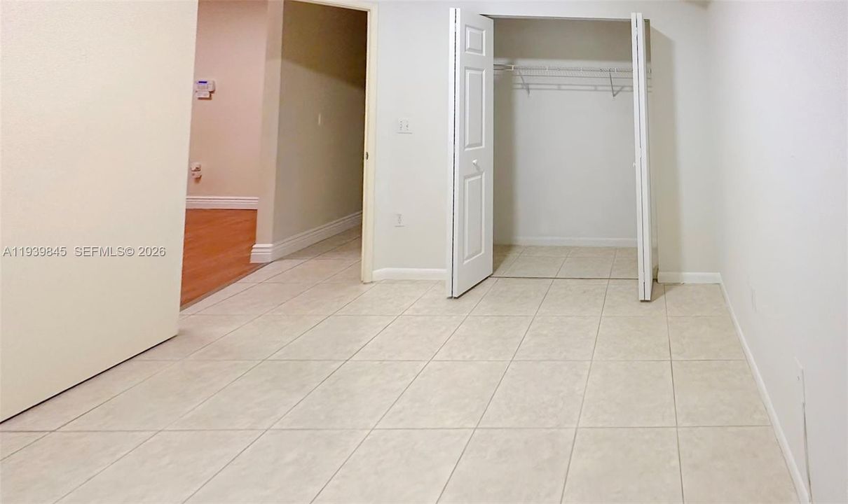 В аренду: $2,650 (3 спален, 2 ванн, 1364 Квадратных фут)