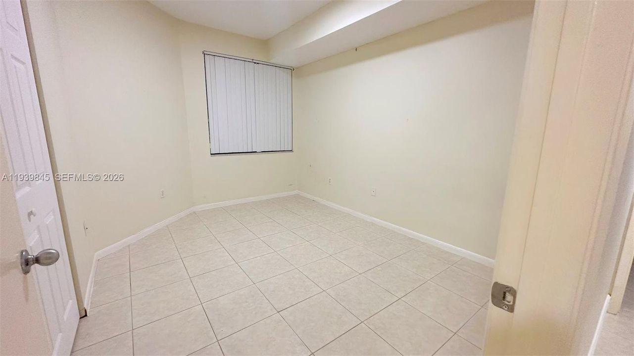 В аренду: $2,650 (3 спален, 2 ванн, 1364 Квадратных фут)