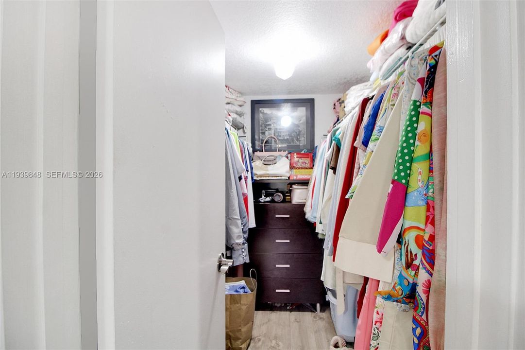 На продажу: $315,000 (2 спален, 2 ванн, 1053 Квадратных фут)