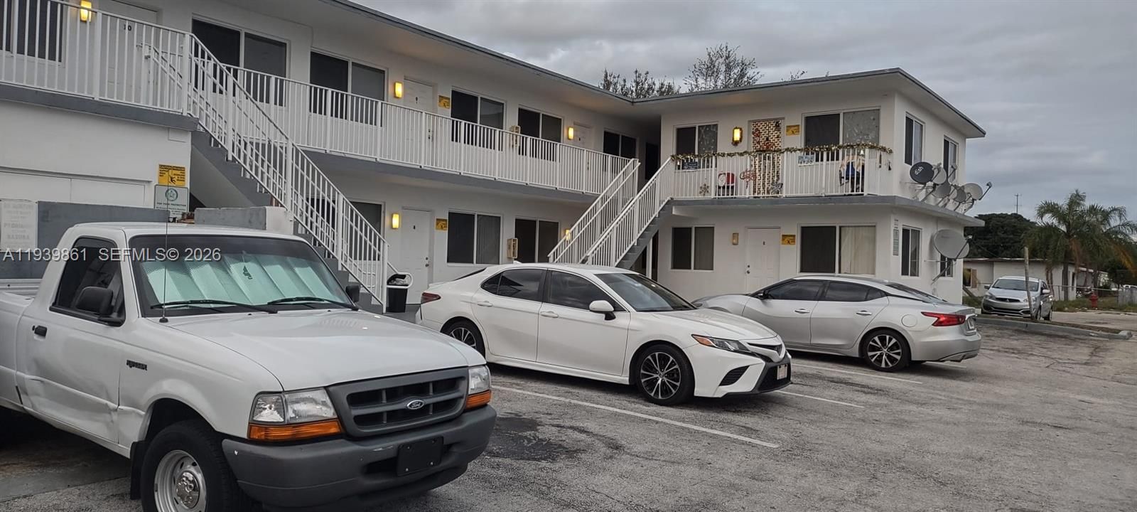 For Rent: $1,350 (1 beds, 1 baths, 500 Square Feet)