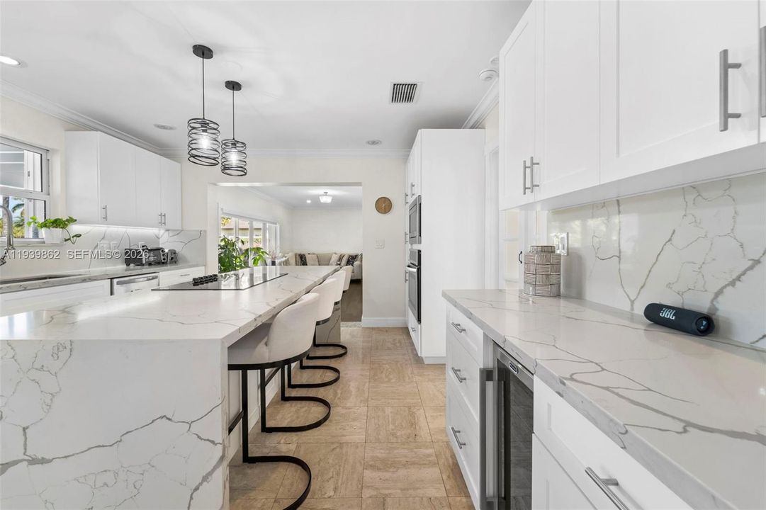 For Rent: $7,800 (3 beds, 2 baths, 2288 Square Feet)