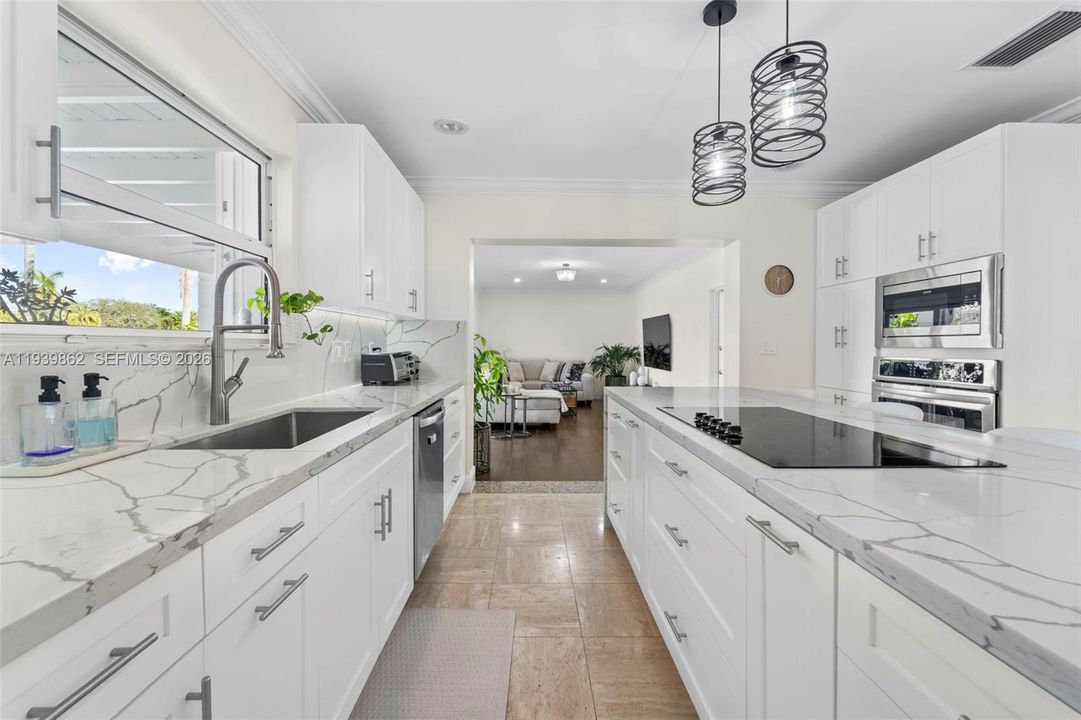 For Rent: $7,800 (3 beds, 2 baths, 2288 Square Feet)