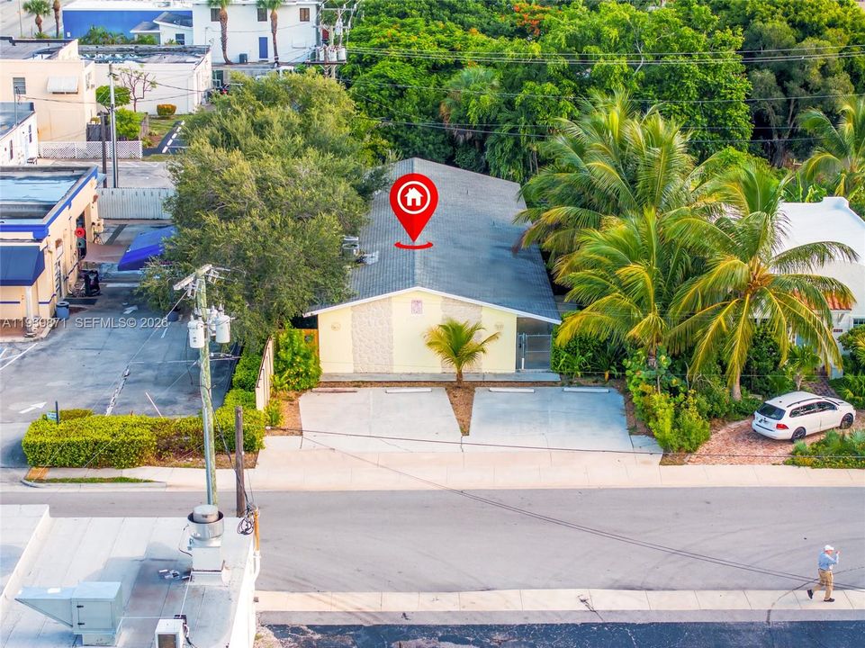 En Venta: $925,000 (0 camas, 0 baños, 2484 Pies cuadrados)