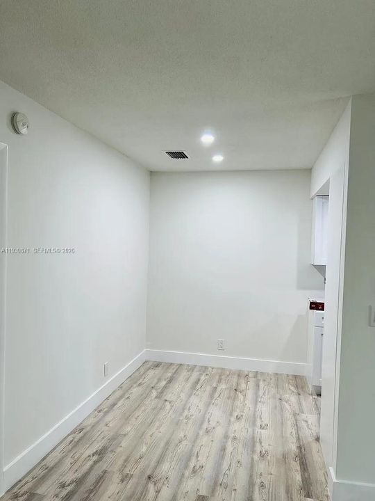 En Venta: $925,000 (0 camas, 0 baños, 2484 Pies cuadrados)