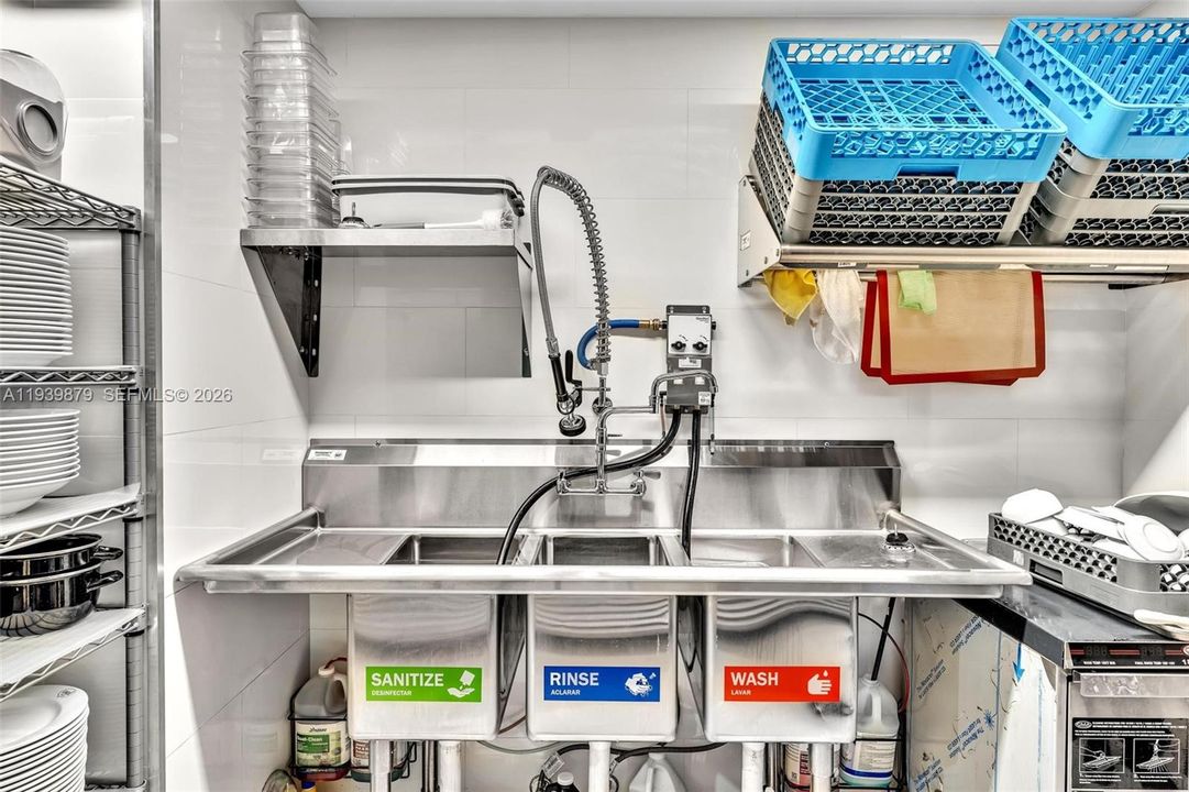 待售: $599,000 (0 贝兹, 0 浴室, 0 平方英尺)