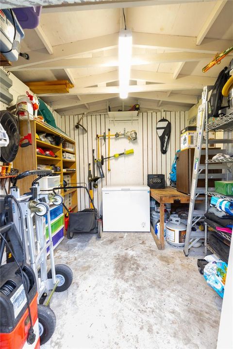 For Sale: $675,000 (4 beds, 2 baths, 1872 Square Feet)