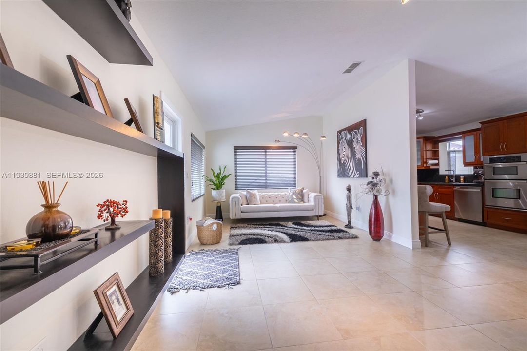 For Sale: $675,000 (4 beds, 2 baths, 1872 Square Feet)