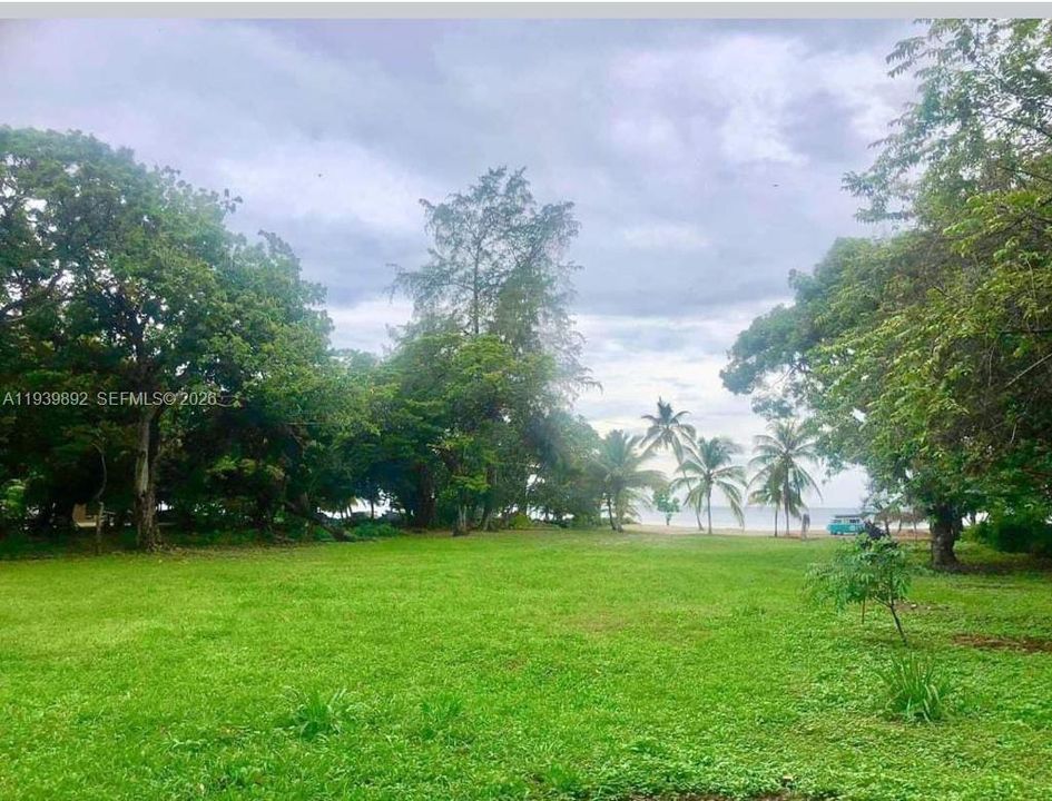 На продажу: $3,200,000 (0 спален, 0 ванн, 0 Квадратных фут)