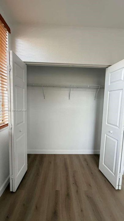 For Rent: $2,100 (3 beds, 2 baths, 1062 Square Feet)