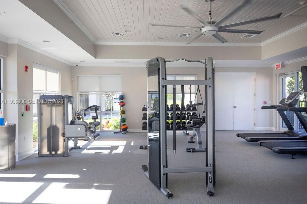 出租: $3,600 (4 贝兹, 3 浴室, 2275 平方英尺)