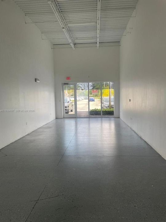 出租: $3,000 (0 贝兹, 0 浴室, 0 平方英尺)