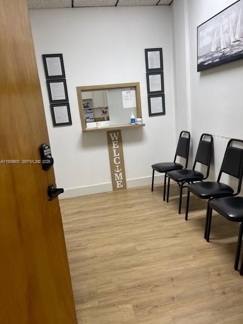 出租: $4,500 (0 贝兹, 0 浴室, 0 平方英尺)