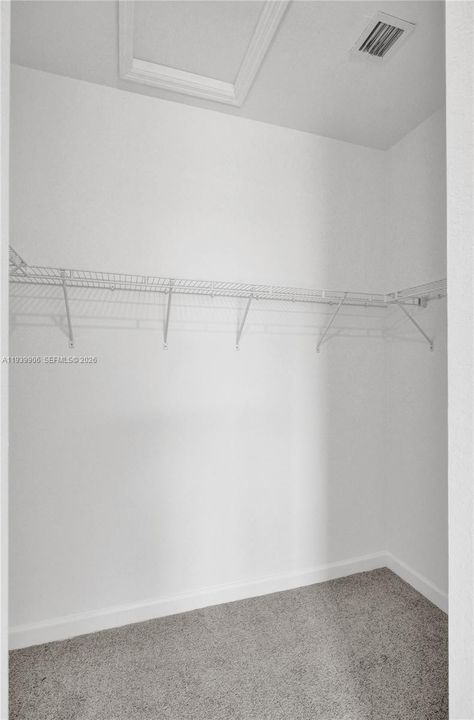 出租: $2,800 (3 贝兹, 3 浴室, 1600 平方英尺)