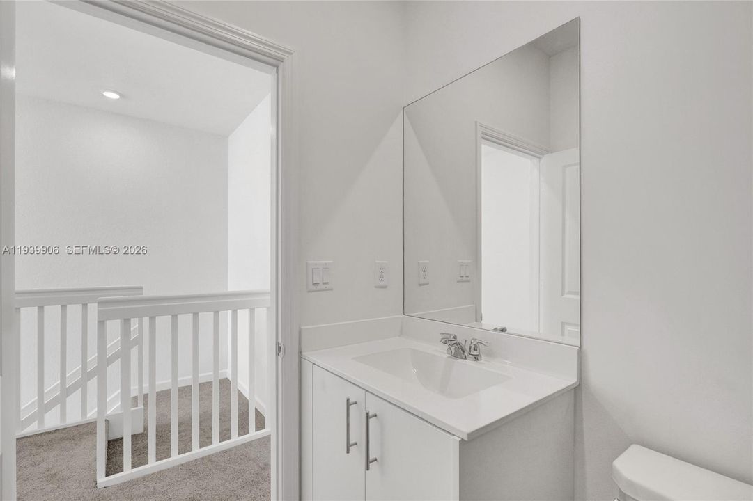 出租: $2,800 (3 贝兹, 3 浴室, 1600 平方英尺)