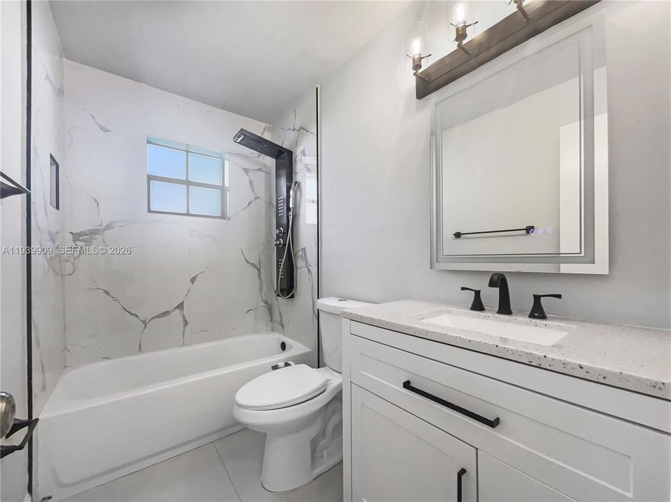 На продажу: $453,000 (3 спален, 2 ванн, 1224 Квадратных фут)