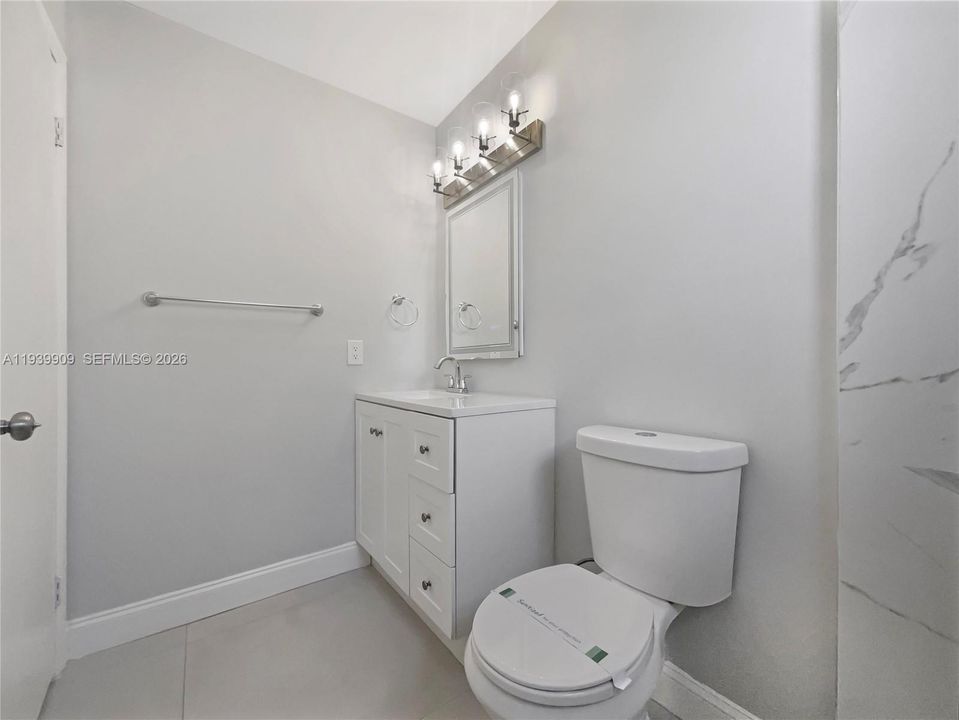 На продажу: $453,000 (3 спален, 2 ванн, 1224 Квадратных фут)