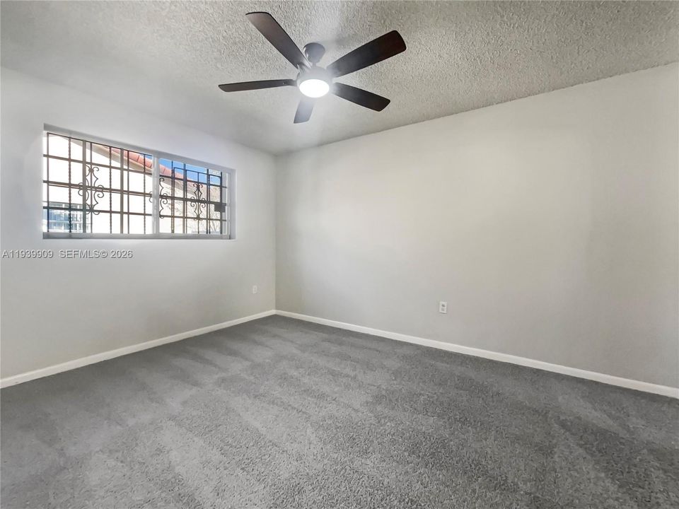 На продажу: $453,000 (3 спален, 2 ванн, 1224 Квадратных фут)