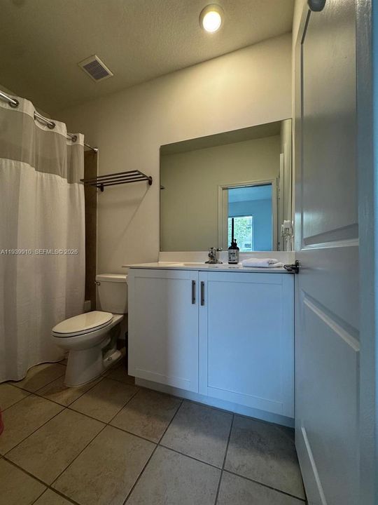 待售: $449,000 (3 贝兹, 3 浴室, 1320 平方英尺)