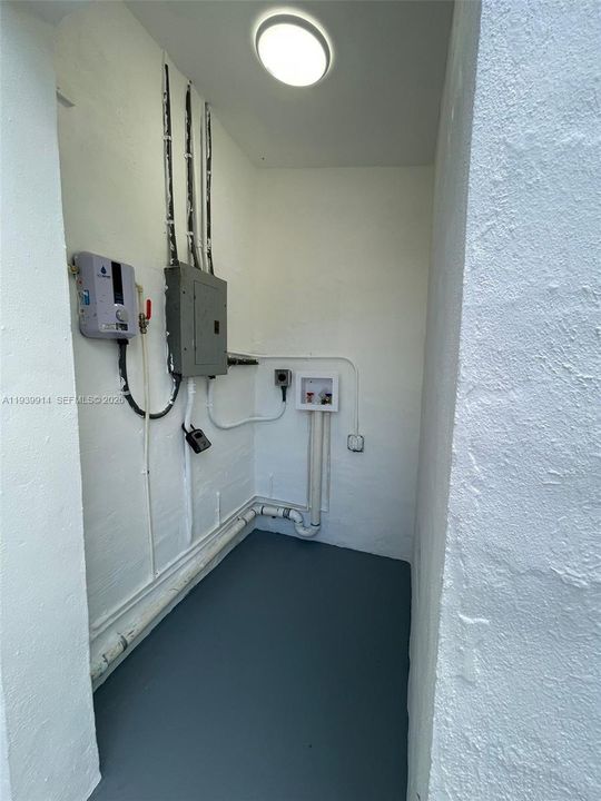 En Venta: $389,000 (2 camas, 1 baños, 775 Pies cuadrados)