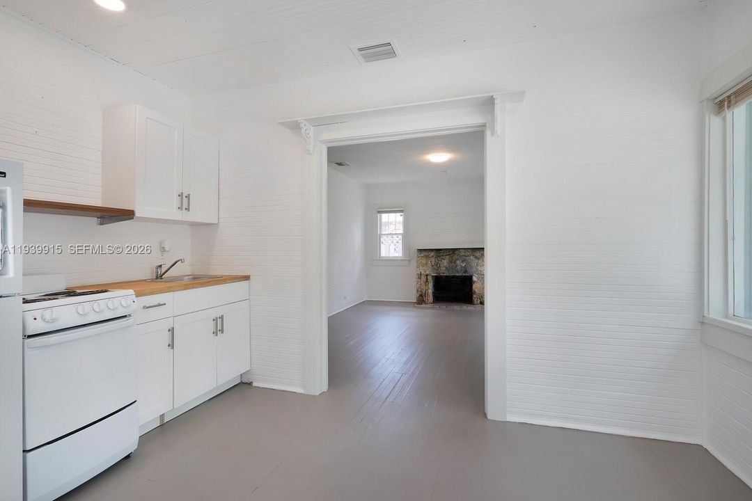 En Venta: $1,400,000 (2 camas, 2 baños, 775 Pies cuadrados)