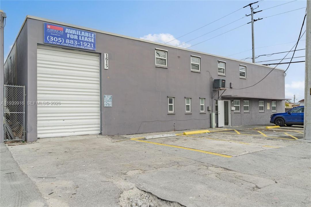 出租: $17 (0 贝兹, 0 浴室, 0 平方英尺)