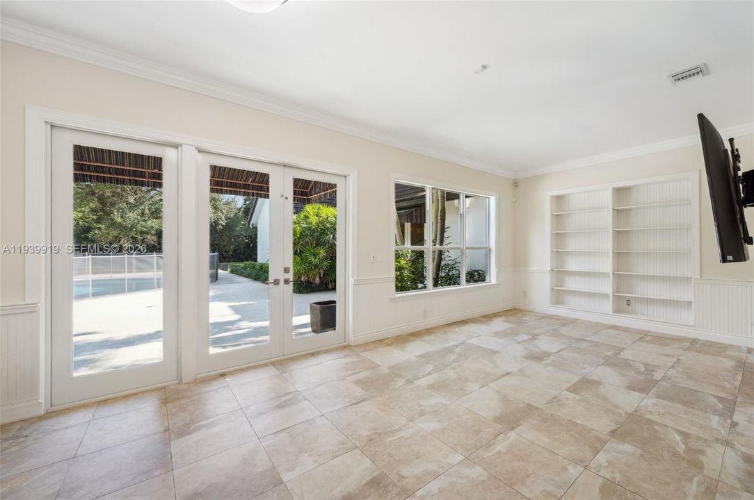 En Venta: $5,950,000 (5 camas, 6 baños, 7923 Pies cuadrados)