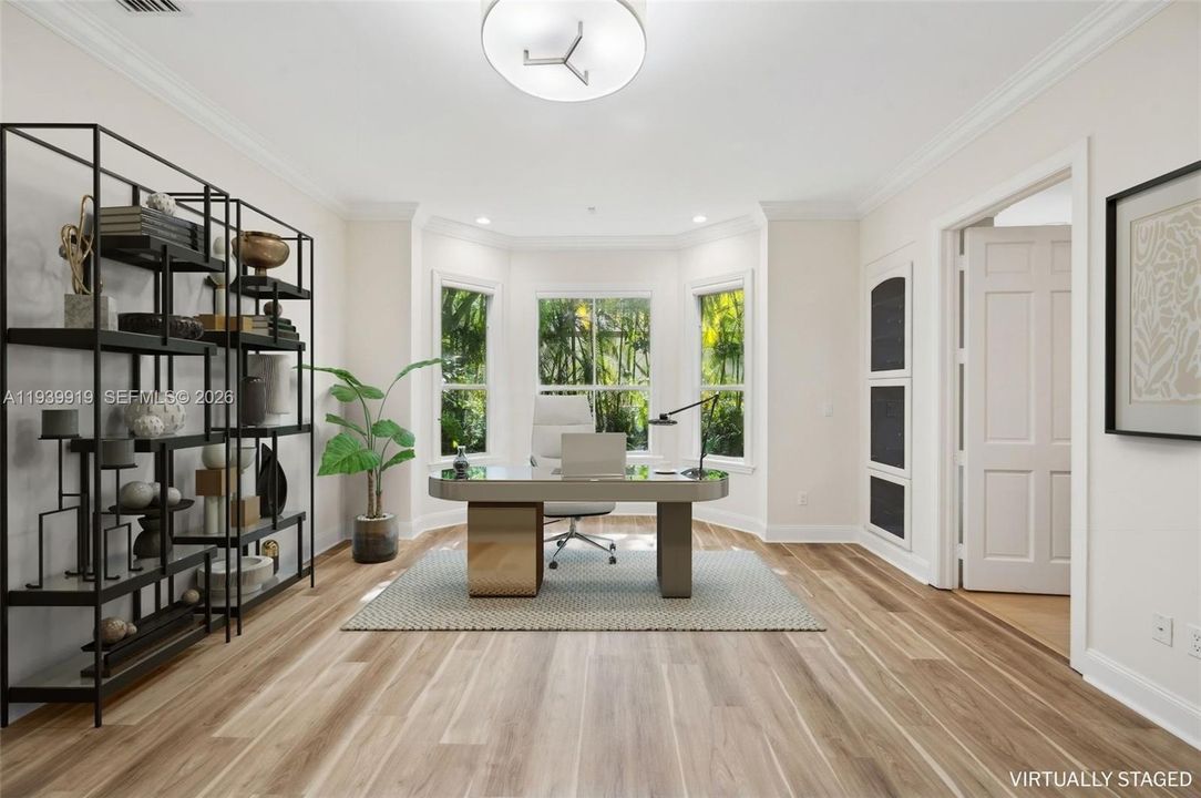 En Venta: $5,950,000 (5 camas, 6 baños, 7923 Pies cuadrados)