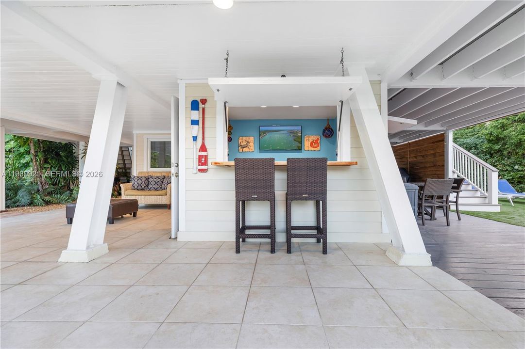 For Sale: $2,900,000 (3 beds, 3 baths, 1743 Square Feet)