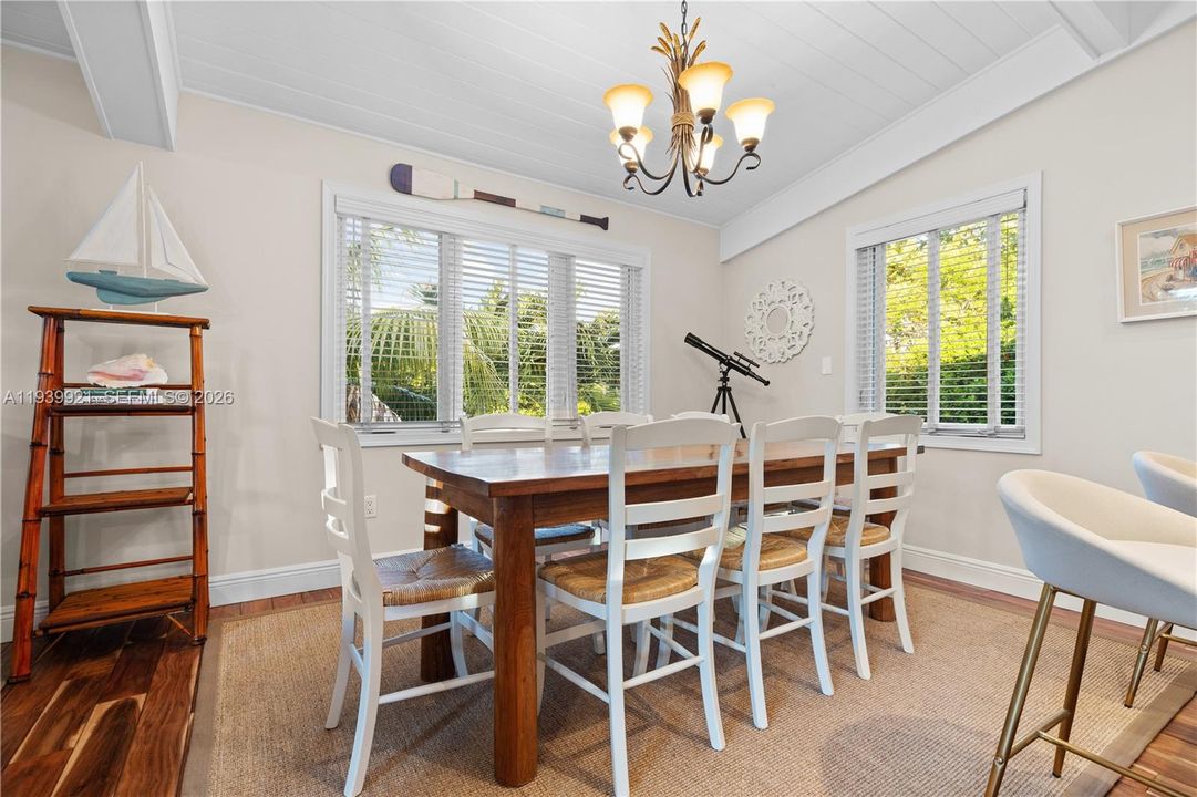 For Sale: $2,900,000 (3 beds, 3 baths, 1743 Square Feet)