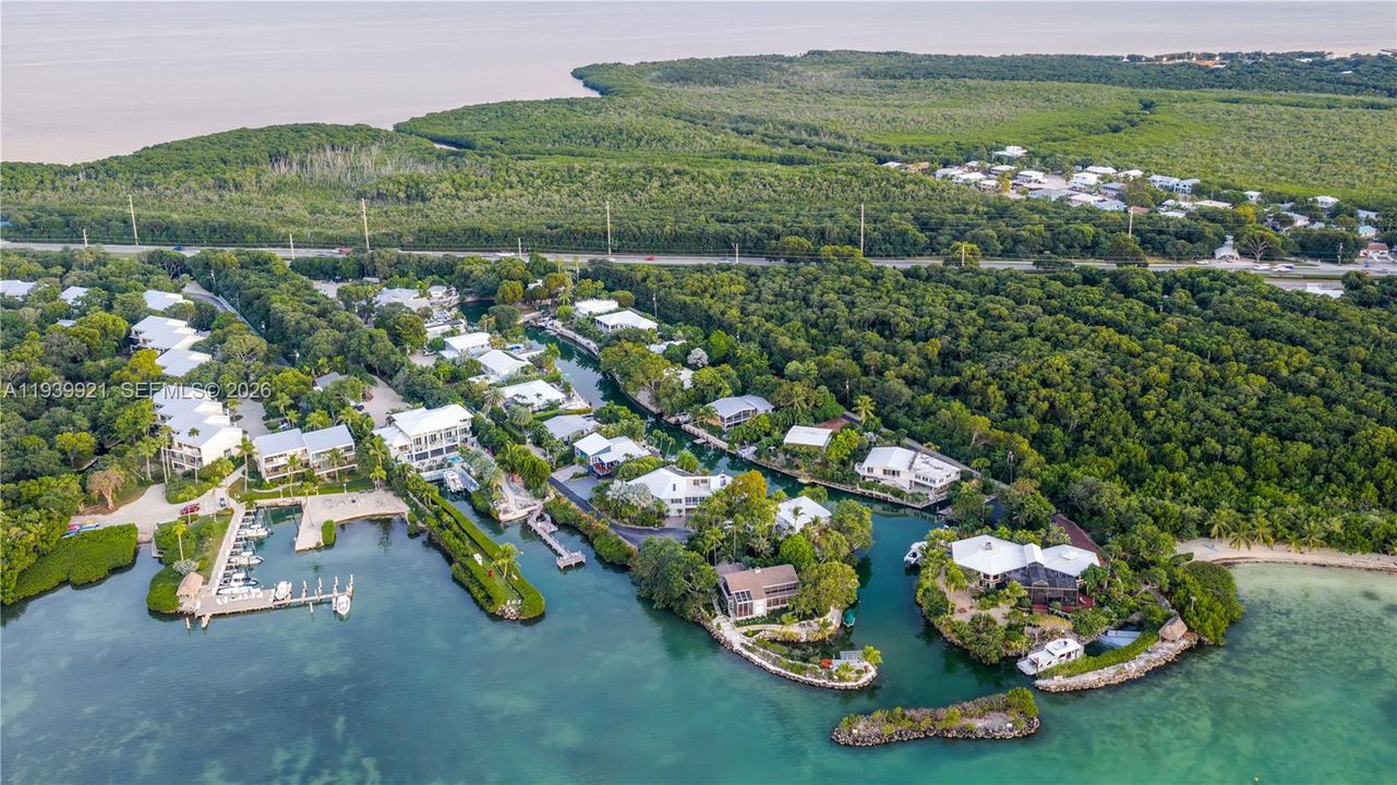 For Sale: $2,900,000 (3 beds, 3 baths, 1743 Square Feet)