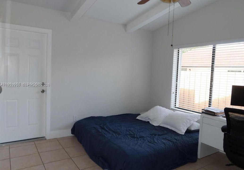 En Renta: $3,600 (3 camas, 2 baños, 1820 Pies cuadrados)