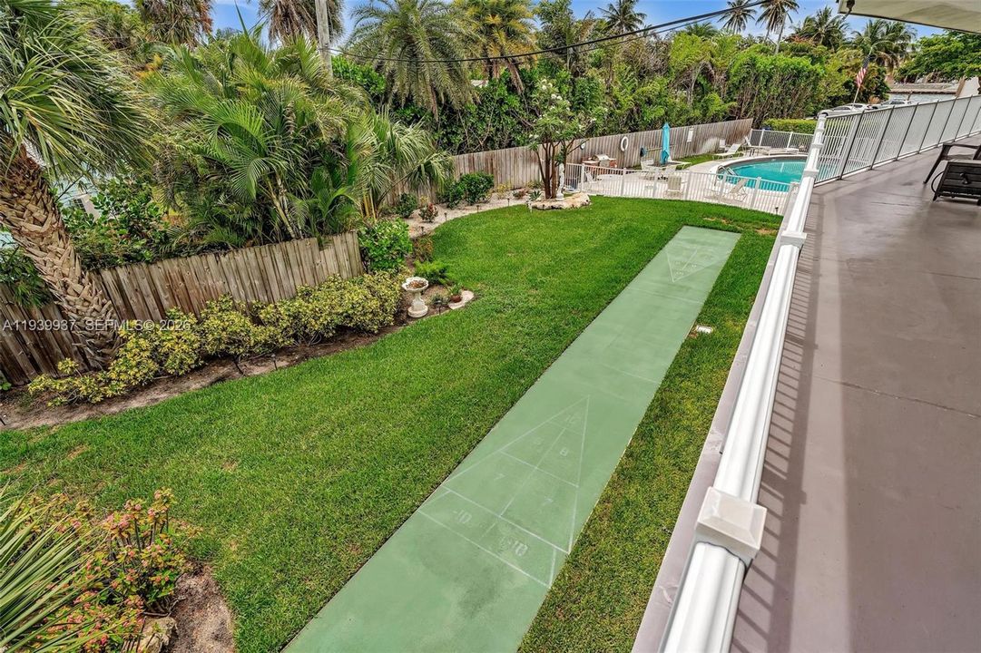 For Sale: $250,000 (1 beds, 1 baths, 530 Square Feet)